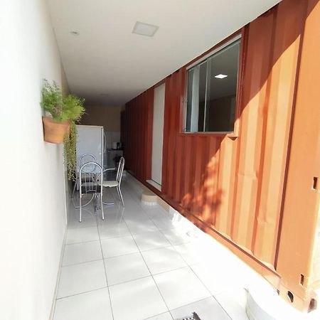 Container Lb Com Garagem Para Carros De Ate 4,5M Boa Vista  Eksteriør bilde
