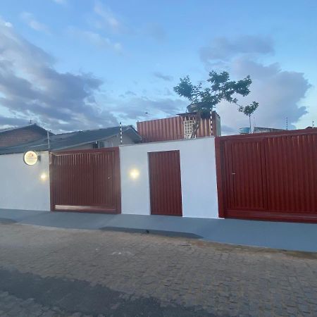 Container Lb Com Garagem Para Carros De Ate 4,5M Boa Vista  Eksteriør bilde